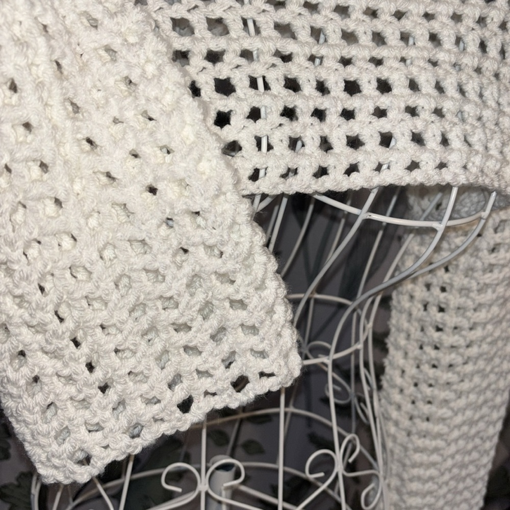 Crochet Shrug - Picture 3 of 3